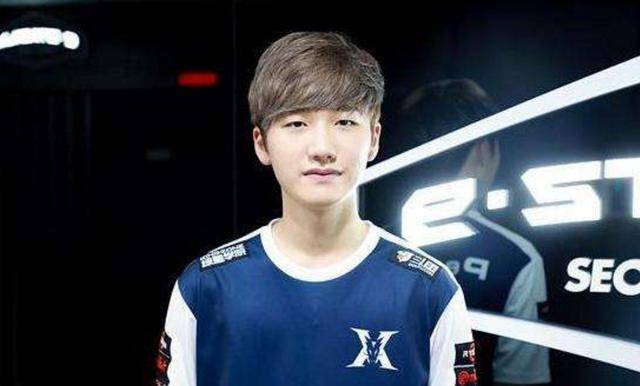 出色且富有 出色且富有