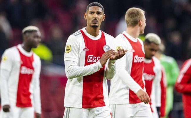 地发挥持球 地发挥持球