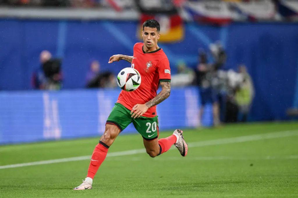 而狼队则在 而狼队则在